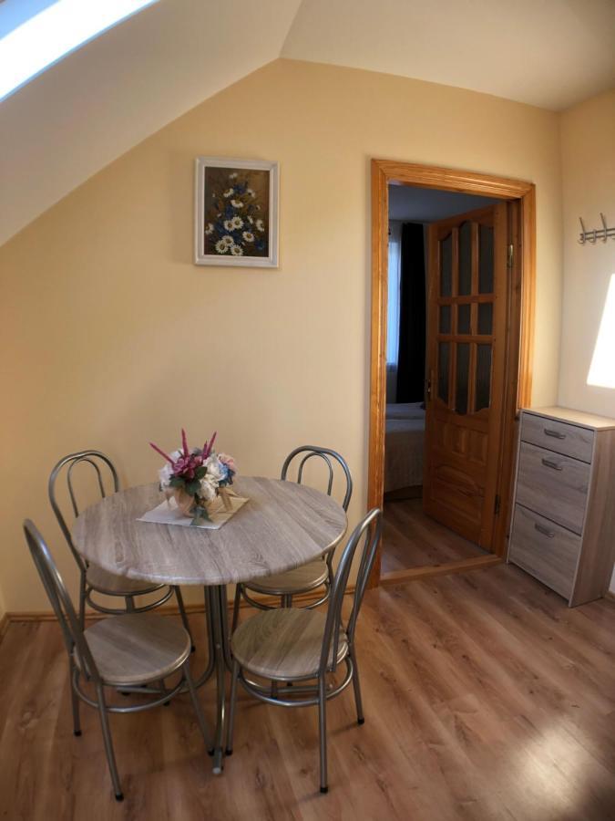 Viktoras Apartments Palanga Bagian luar foto
